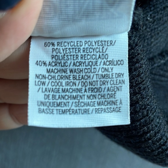 Pink Victoria Secret black Ribbed Beanie hat Pink in cursive font - Picture 4 of 4